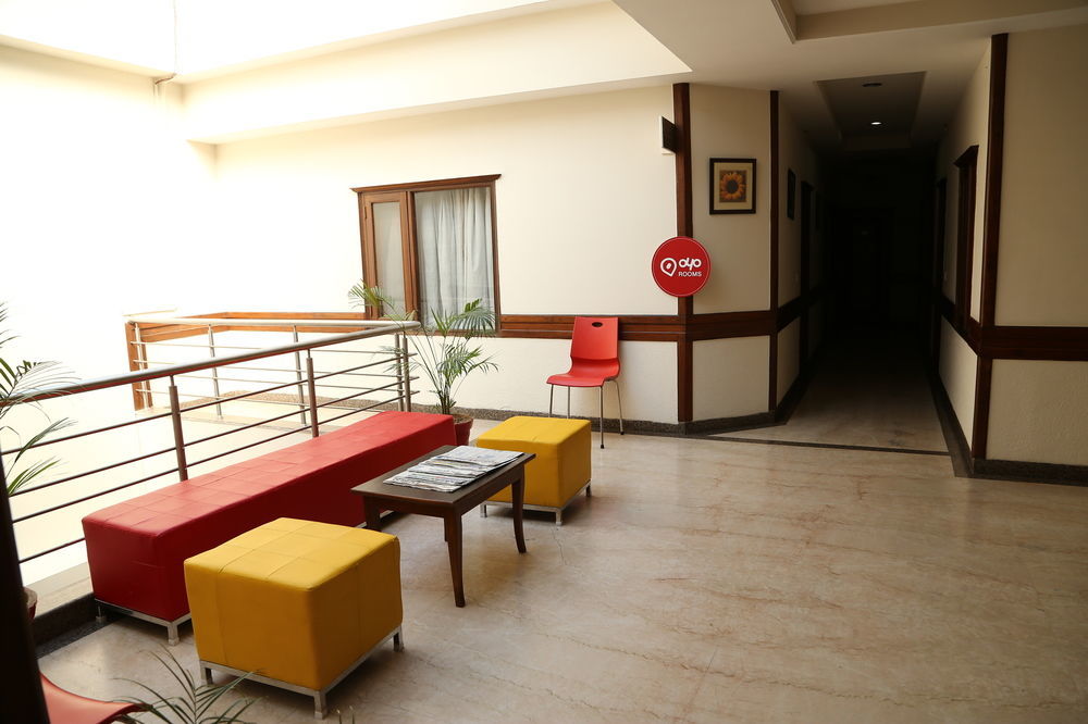 Oyo Rooms Chandigarh Sector 34 מראה חיצוני תמונה