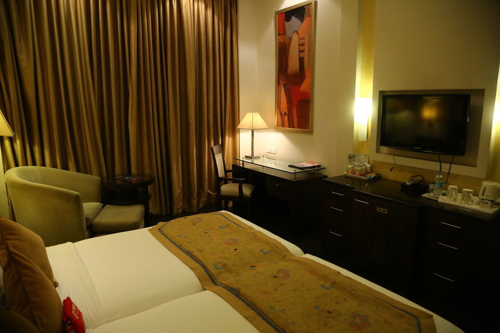 Oyo Rooms Chandigarh Sector 34 מראה חיצוני תמונה